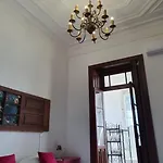 بيت ضيافة Urban أفيرو