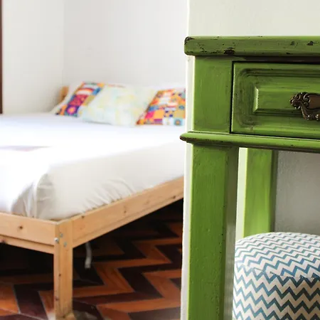 Urban Konukevi Aveiro